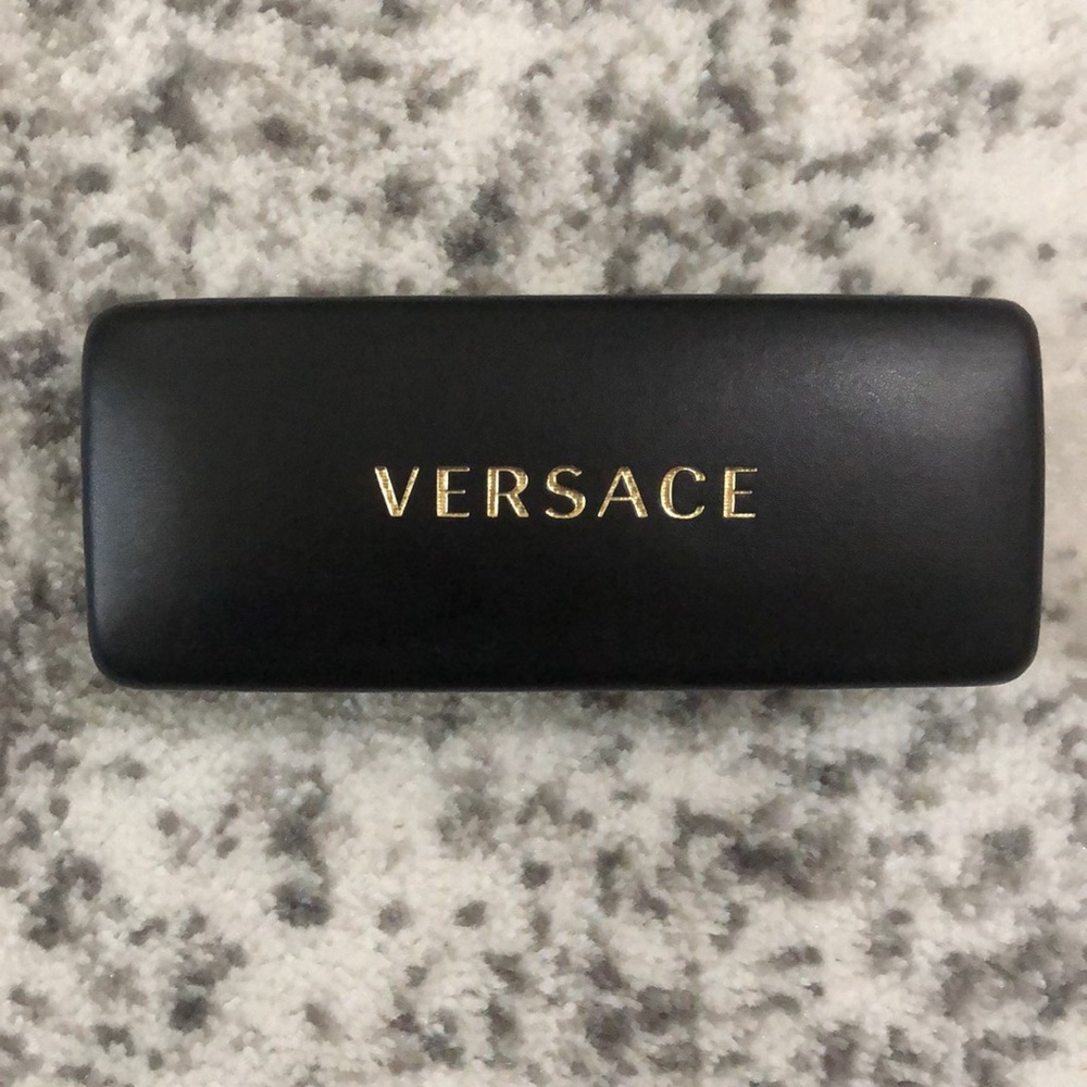 Versace sunglasses - Picture 5 of 8